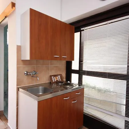 Apartment 5078b